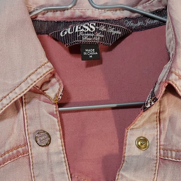 Guess Vintage Old Rose Shirt - Picture 2 of 3